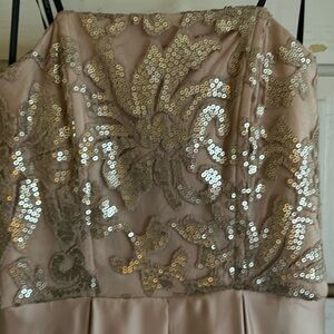 Gorgeous Rose Gold Formal Gown Size 7